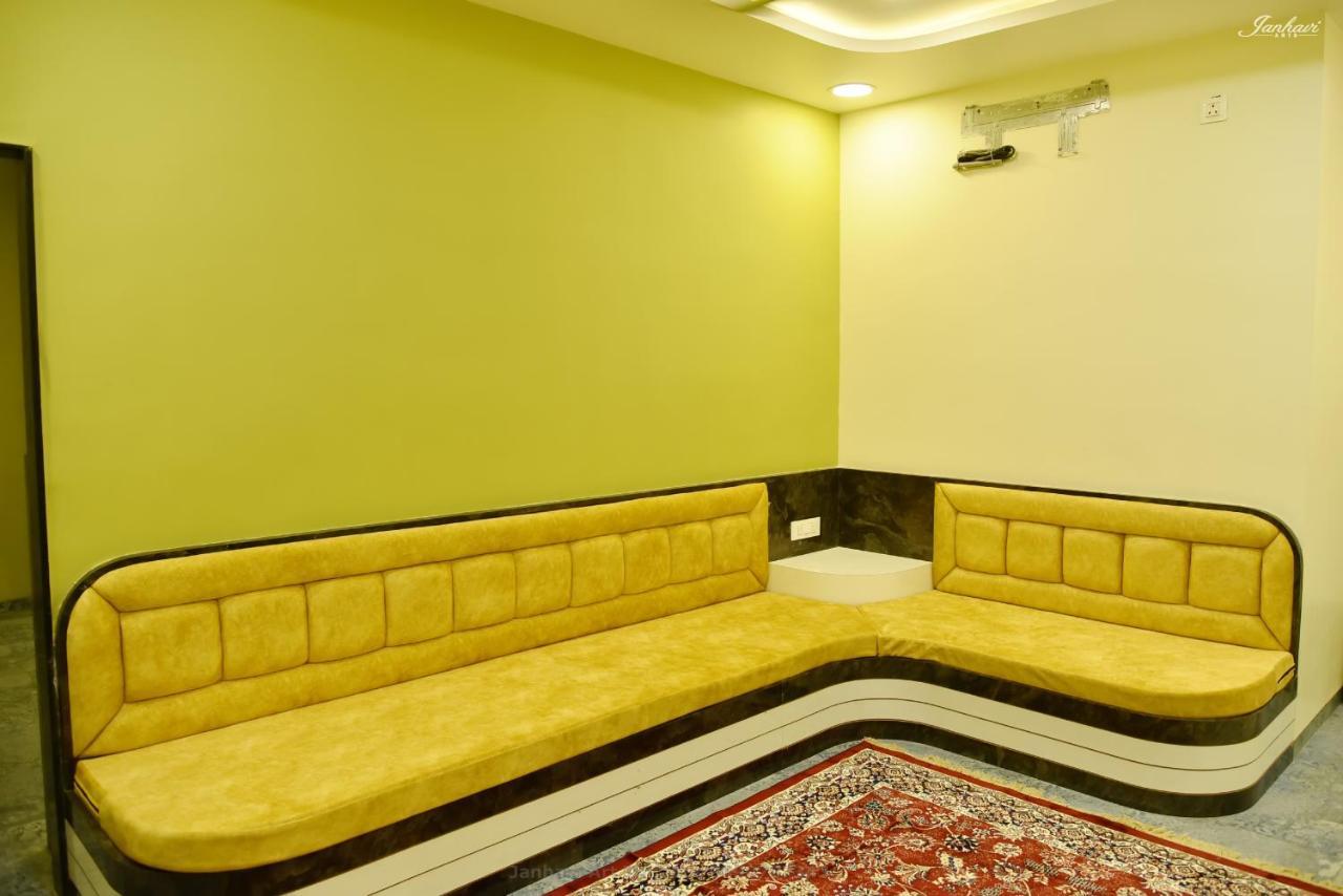 Pawan Executive Tuljapur Экстерьер фото