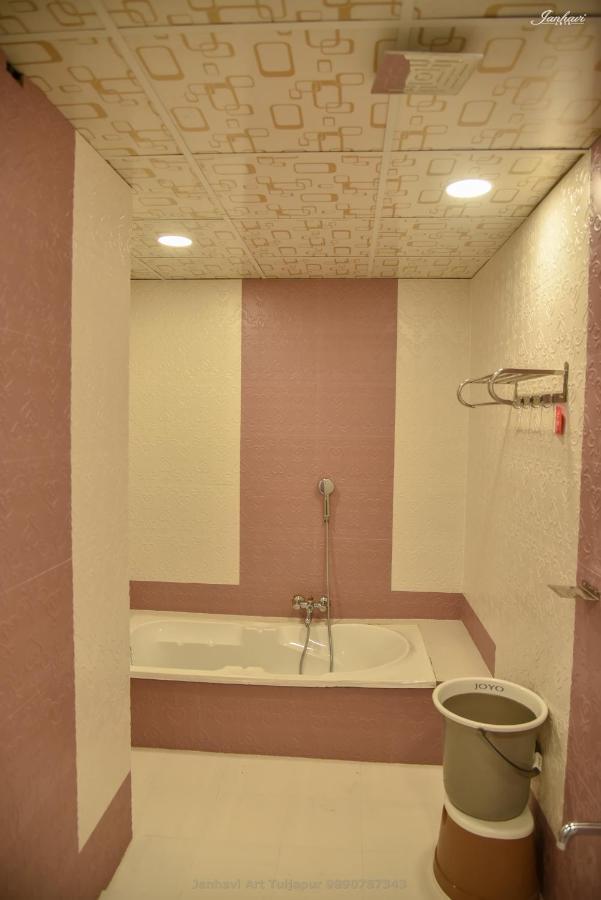 Pawan Executive Tuljapur Экстерьер фото